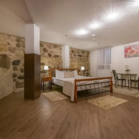 Kesminta Apartment *