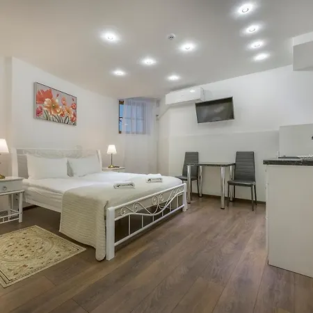 Kesminta Apartment *