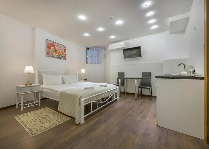 Kesminta Apartment *